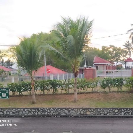 Pd Laguna Homestay Red Порт-Диксон Экстерьер фото