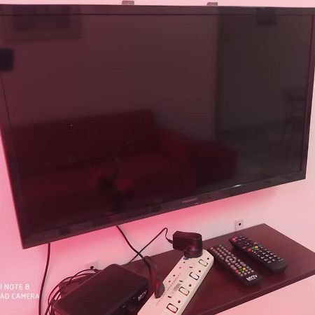 Pd Laguna Homestay Red Порт-Диксон Экстерьер фото